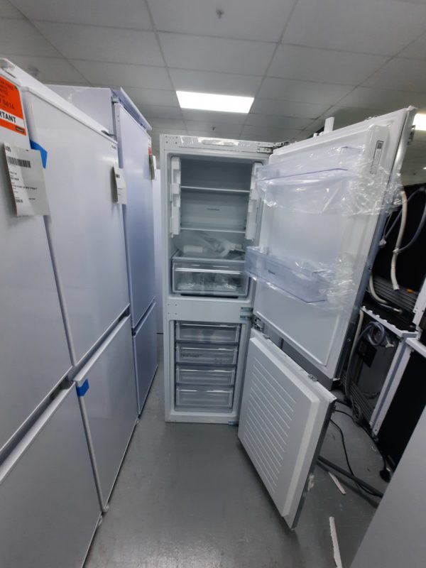 Electra ECFF5050IE Integrated 50/50 Frost Free Fridge Freezer With