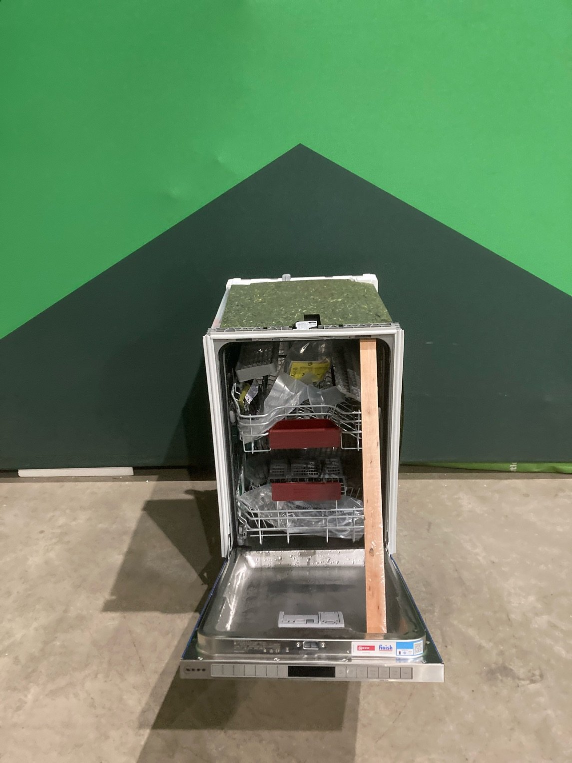 2fLists2fPictures2fAttachments2f200662fAC419D12-2D73-4F33-B79F-772355C2EAA5