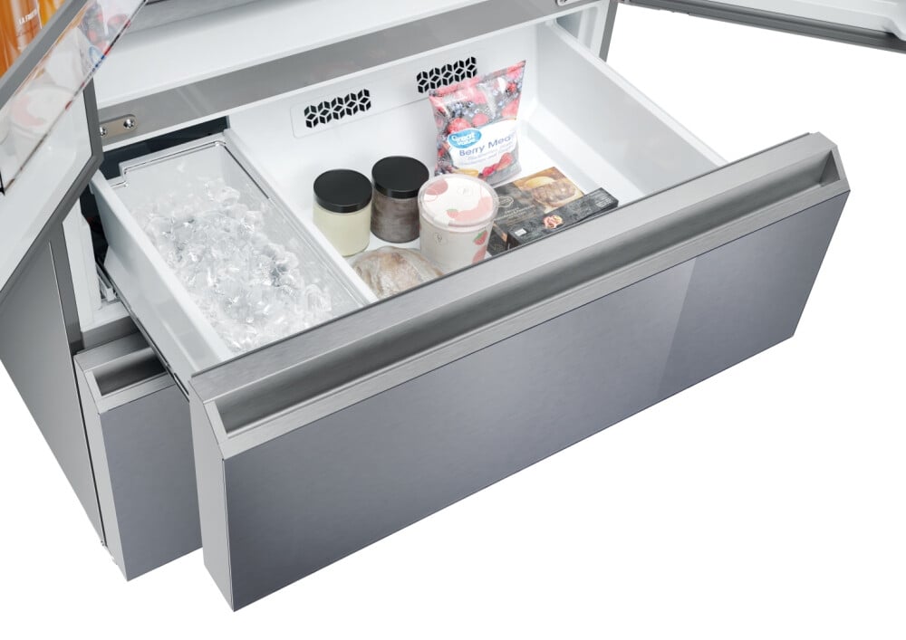 b143679e478bc7b31085426040e445fb-2