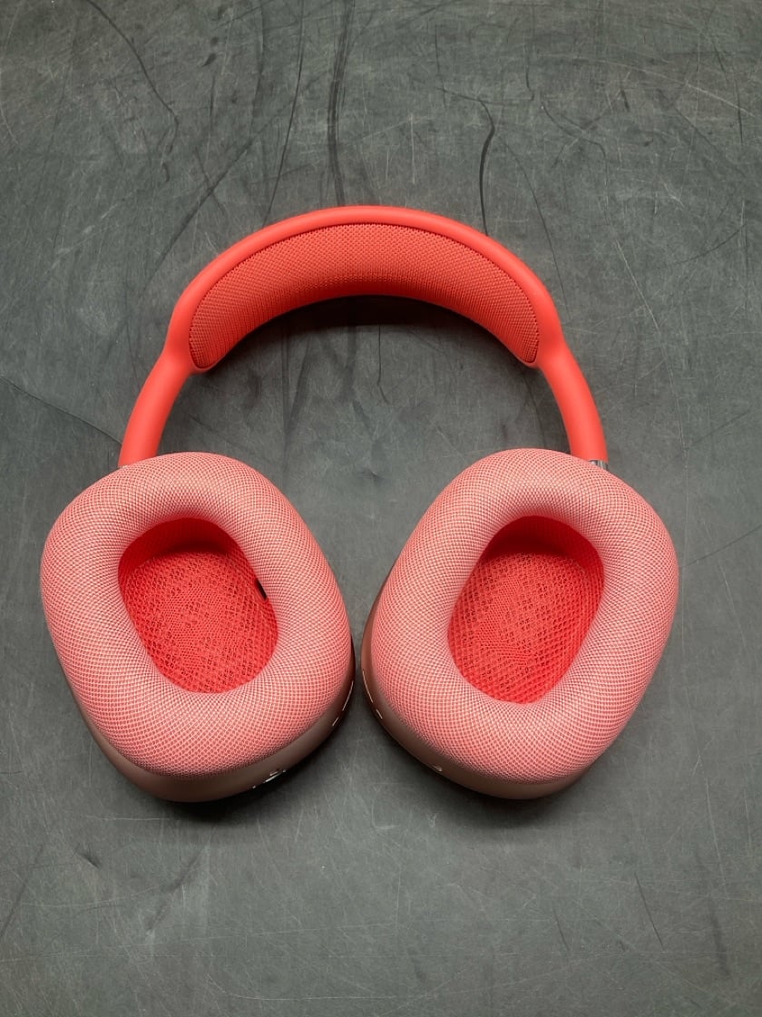 Apple Refurbished AirPods Max - Lightning - Pink (RFMGYM3ZM/A