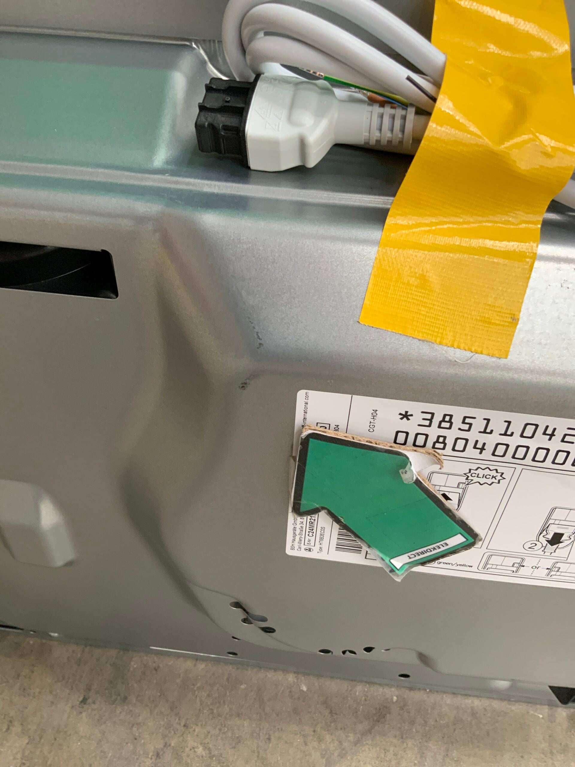 F3DB5EC0-72BC-414B-BF2B-E4025D6D85FB