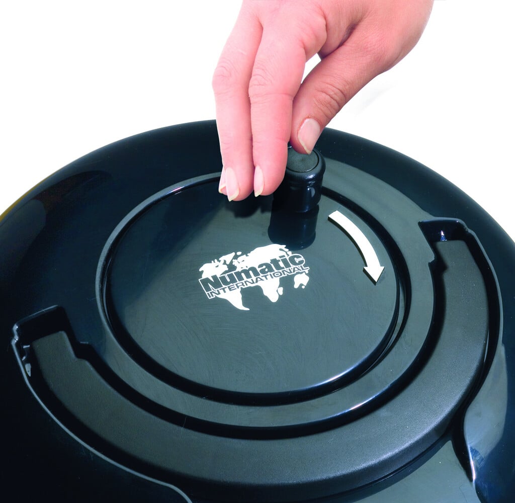 Henry Xtra HVX 200-11 Cylinder Vacuum Cleaner #409402