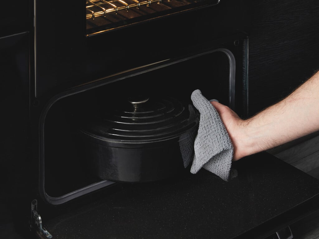 9cb661622a14aee9a492fd69e418eab8