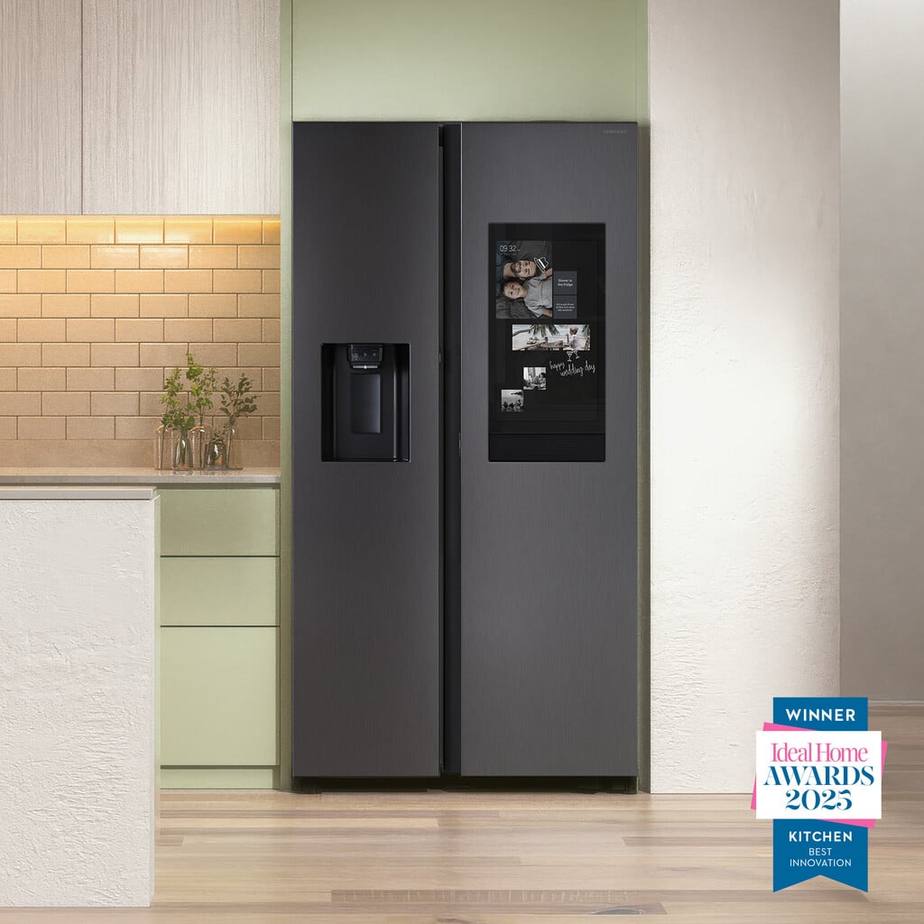 Samsung Family Hub™ RS90F66BEFEU Wifi Connected Plumbed Total No Frost American Fridge Freezer – Black – E Rated #414727